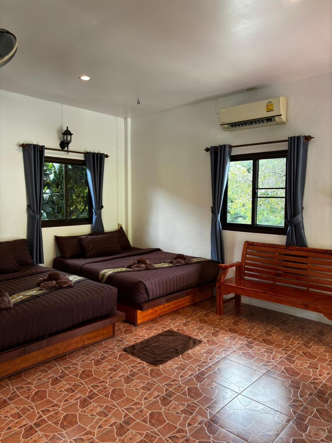 Khao Sok Jungle Huts Resort Khao Sok National Park Экстерьер фото