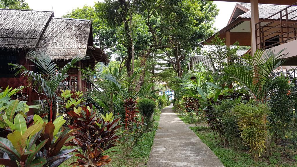 Khao Sok Jungle Huts Resort Khao Sok National Park Экстерьер фото