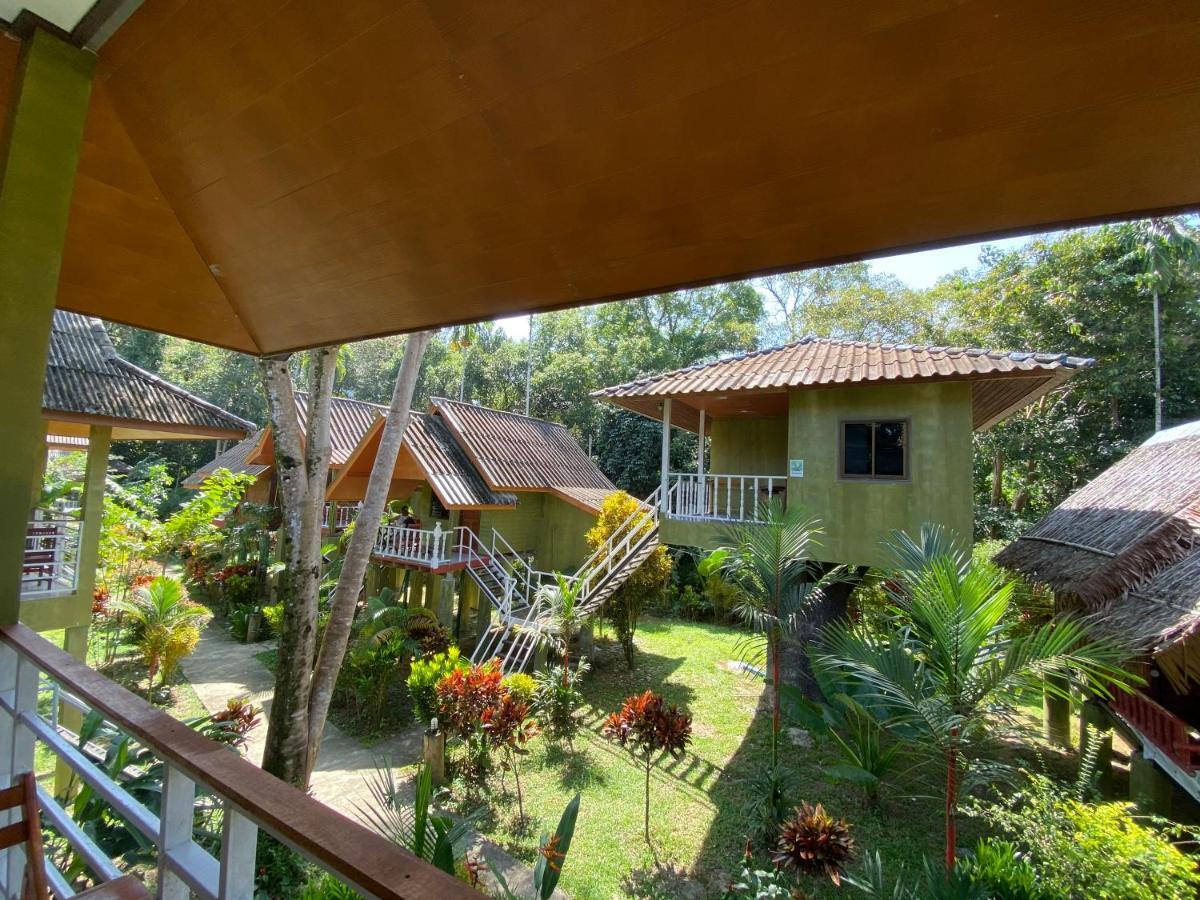 Khao Sok Jungle Huts Resort Khao Sok National Park Экстерьер фото